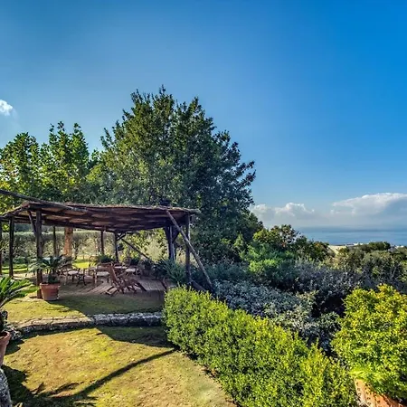 别墅 Monticello Rustic, Capri Views & Pool *