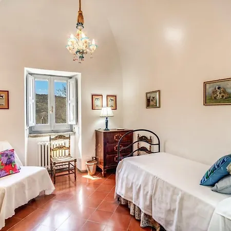 Monticello Rustic, Capri Views & Pool *