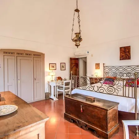 Monticello Rustic, Capri Views & Pool *